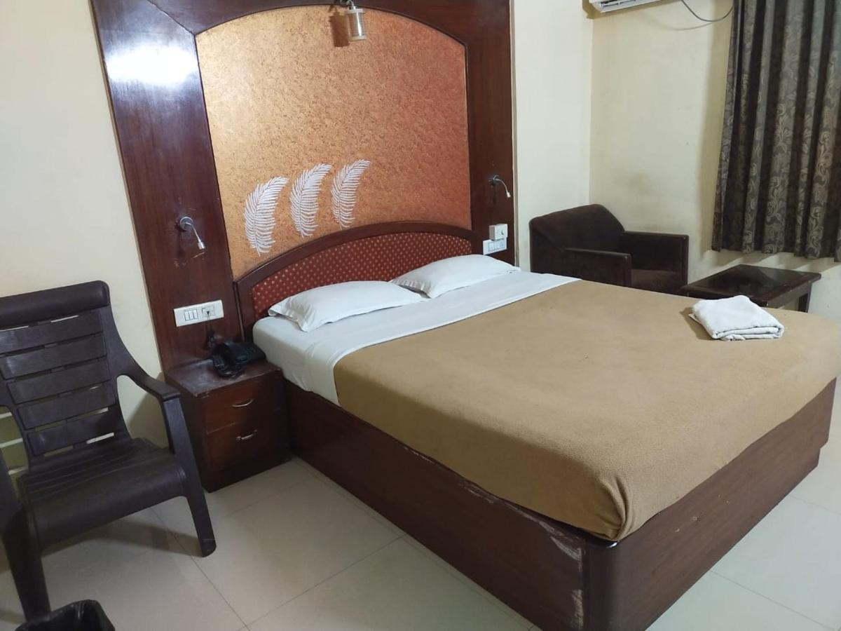 Mandara Comforts Hotel Bangalore Bagian luar foto